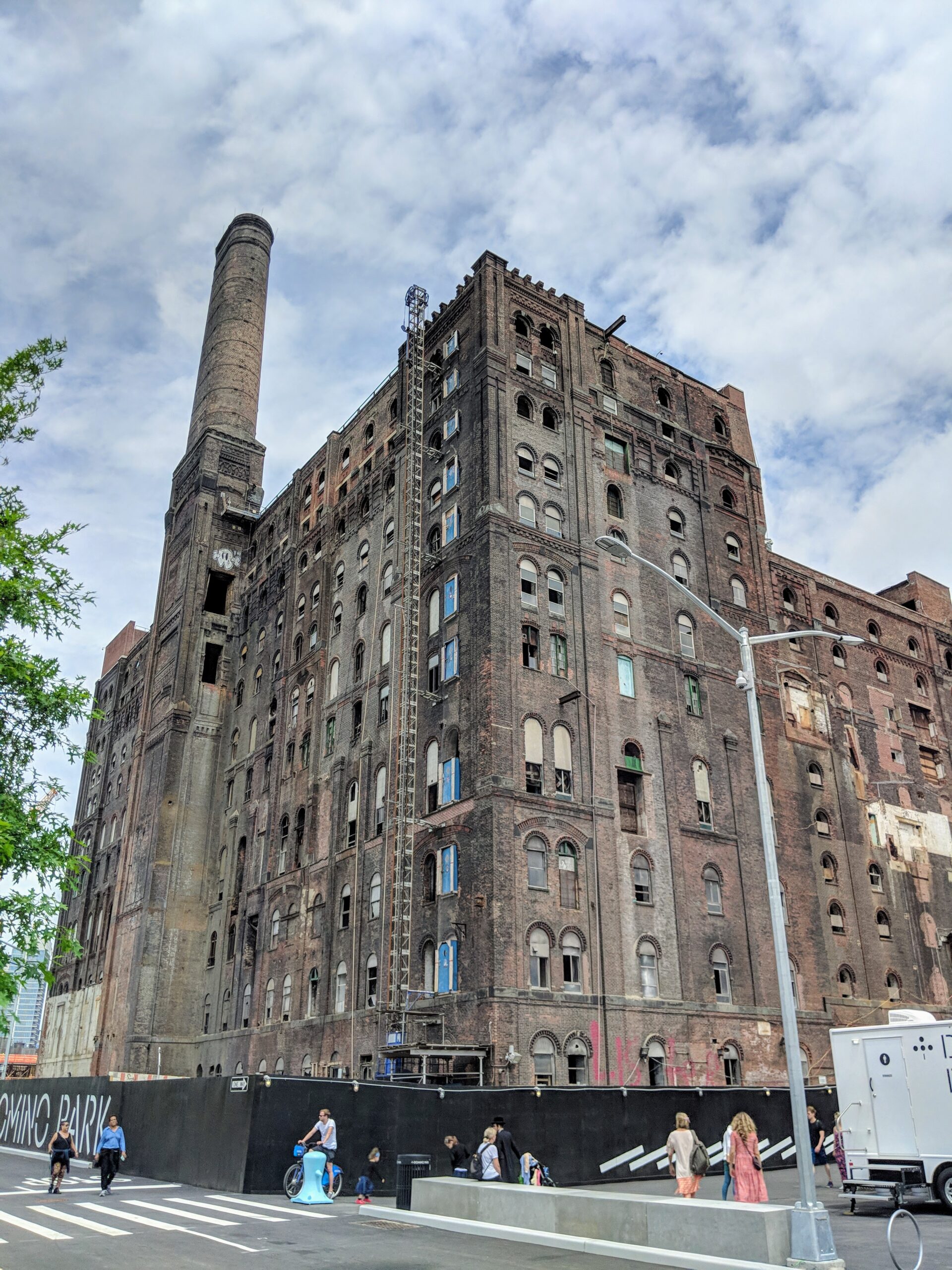 domino sugar factory building looks unused